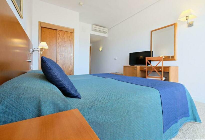 اتاق استاندارد با چشم‌انداز استخر, Azuline Hotel S Anfora & Fleming