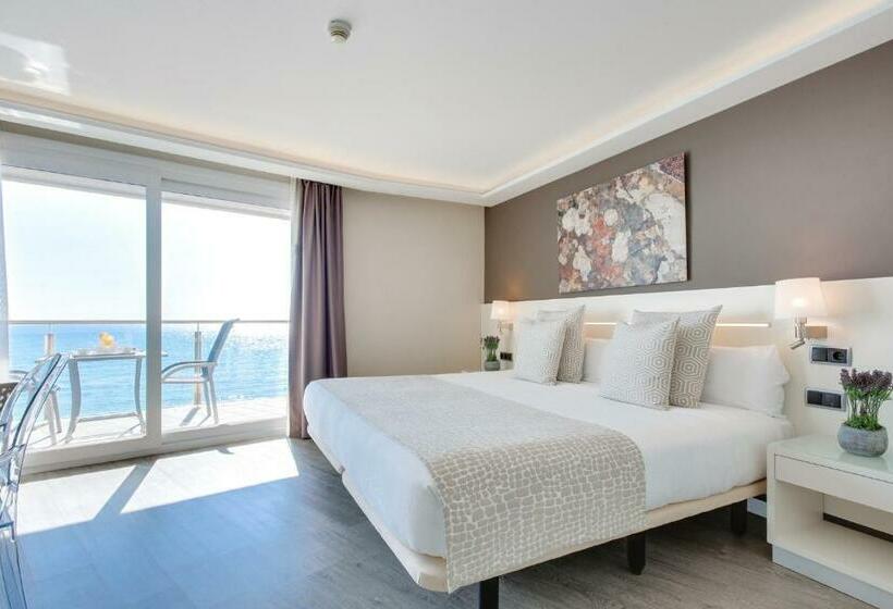 Chambre Executive Vue Mer, Calipolis