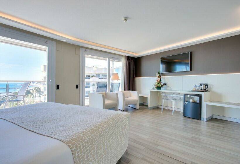 Junior Suite met Uitzicht op Zee aan de Zijkant, Calipolis