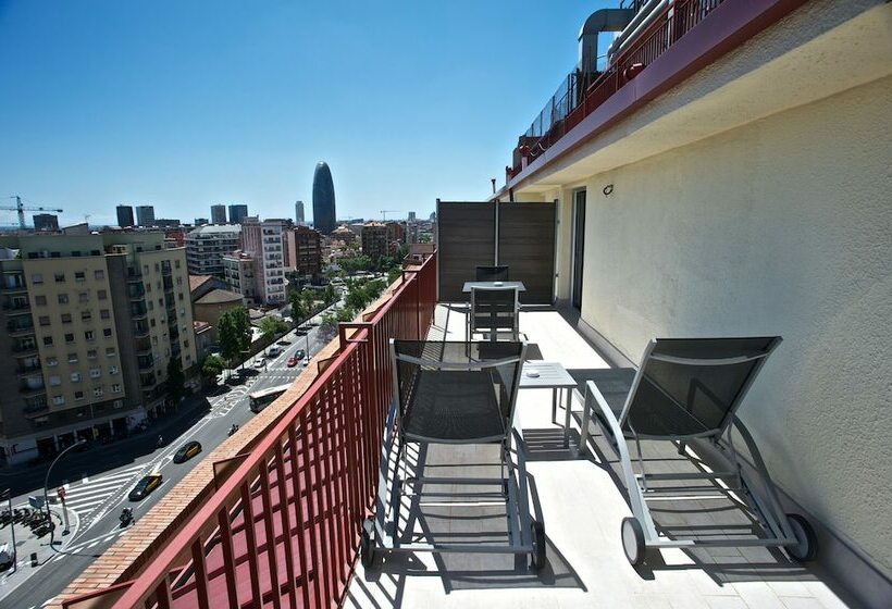 Habitación Estándar con Terraza, Catalonia Atenas