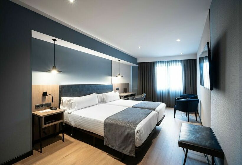 Premium Zimmer, Catalonia Atenas