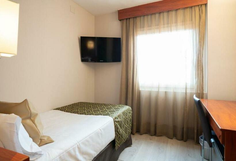 Standard Single Room, Catalonia Park Putxet