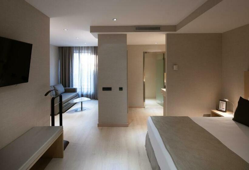 Junior Suite, Catalonia Sagrada Familia