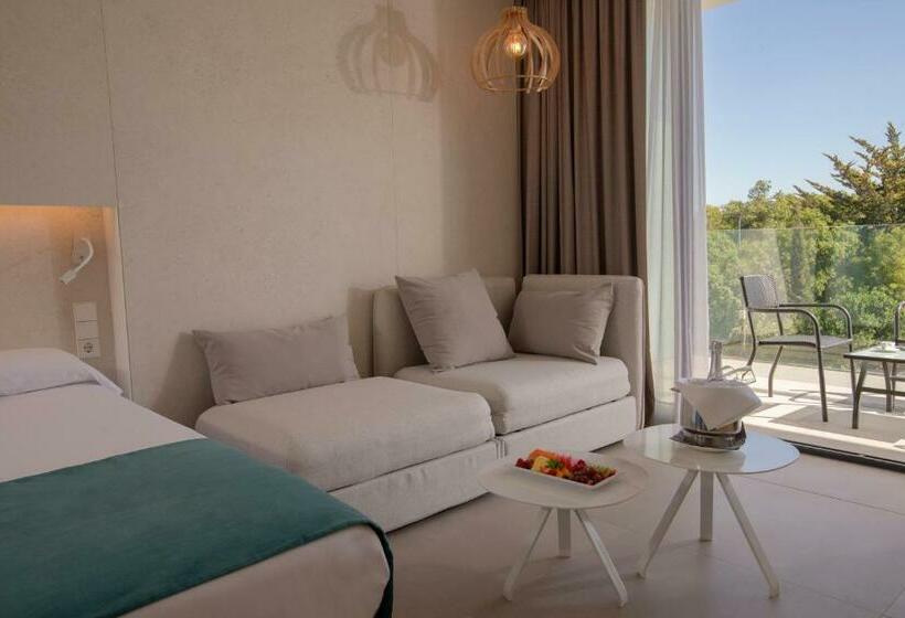 سوییت جونیور, Bordoy Cosmopolitan
