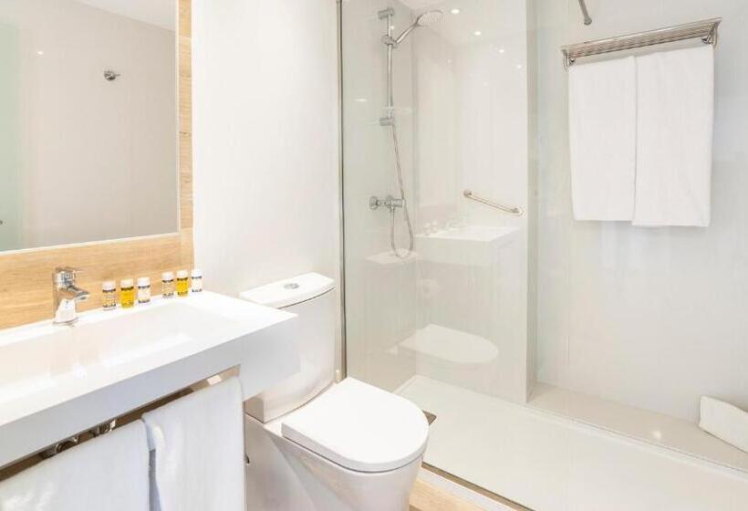 اتاق لوکس, Globales Condes De Alcudia