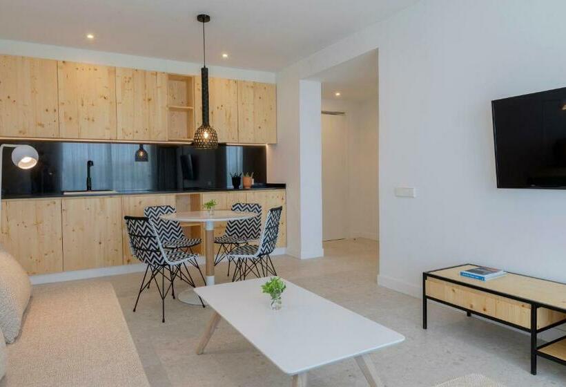 Apartamento 1 Dormitorio con Balcón, Hm Ayron Park