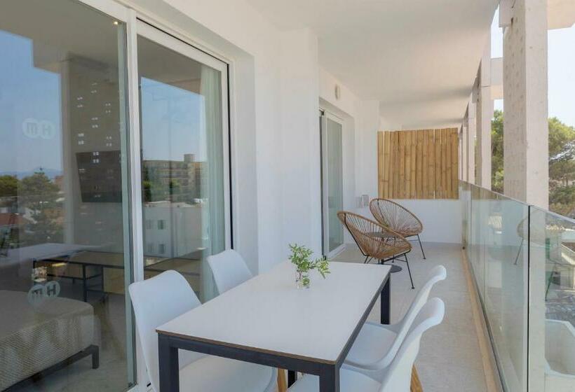 آپارتمان 1 خوابه با بالکن, Hm Ayron Park - Adults Only