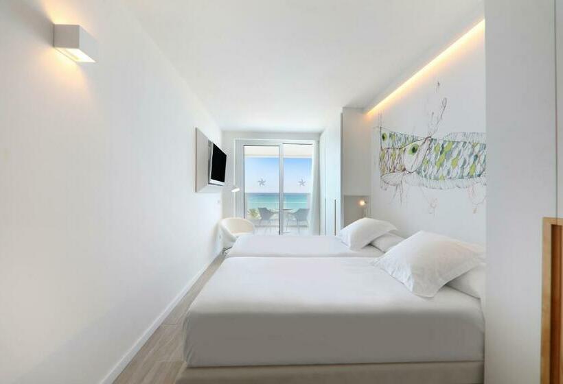 اتاق استاندارد با چشم‌انداز دریا, Iberostar Waves Bahía de Palma - Adults Only
