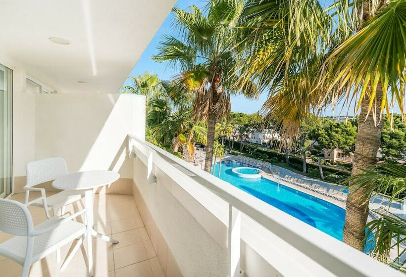 Chambre Familiale Vue Piscine, Iberostar Cristina