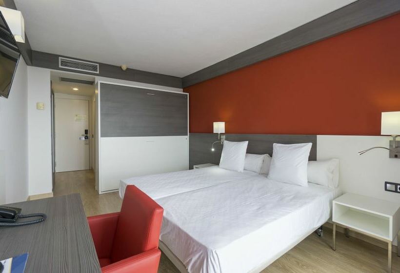 اتاق خانوادگی با چشم‌انداز دریا, Medplaya Hotel Santa Monica