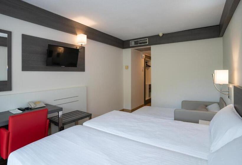 اتاق استاندارد با چشم‌انداز دریا, Medplaya Hotel Santa Monica