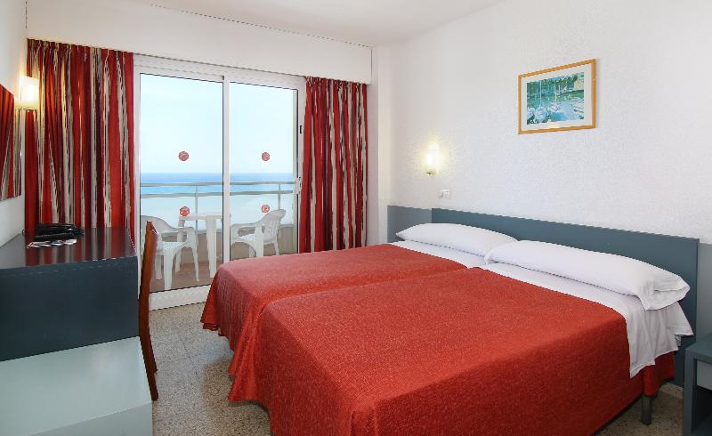 اتاق خانوادگی با چشم‌انداز دریا, Medplaya Hotel Santa Monica