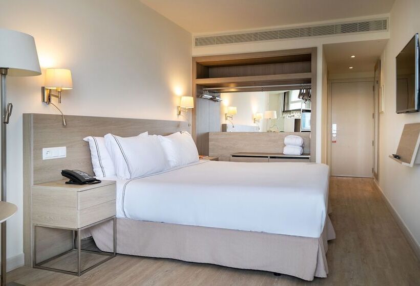 Standard Room with Views, Meliá Cala Galdana