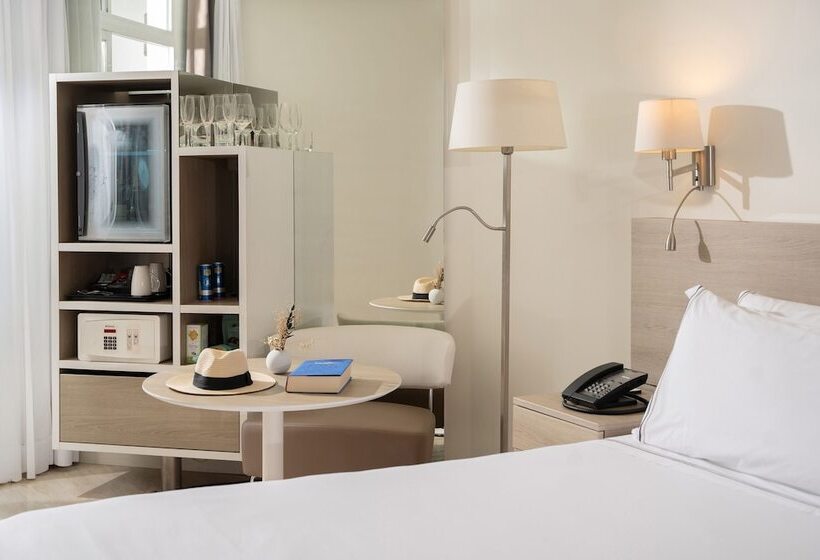 Standard Room with Views, Meliá Cala Galdana