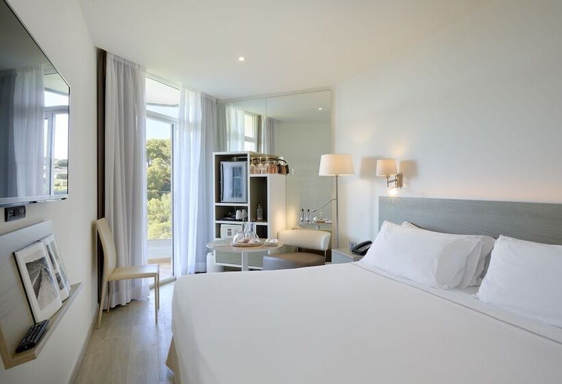 Standard Room with Views, Meliá Cala Galdana