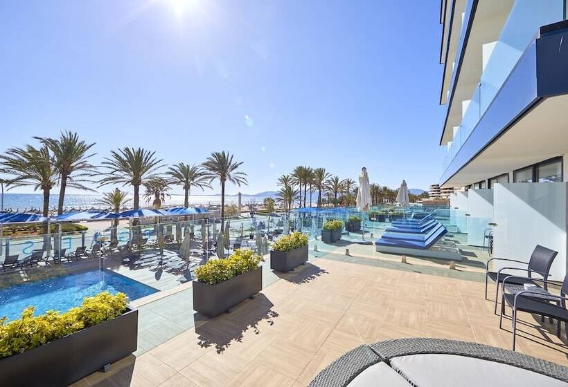 اتاق سوپریور با چشم‌انداز دریا, Negresco - Adults Only