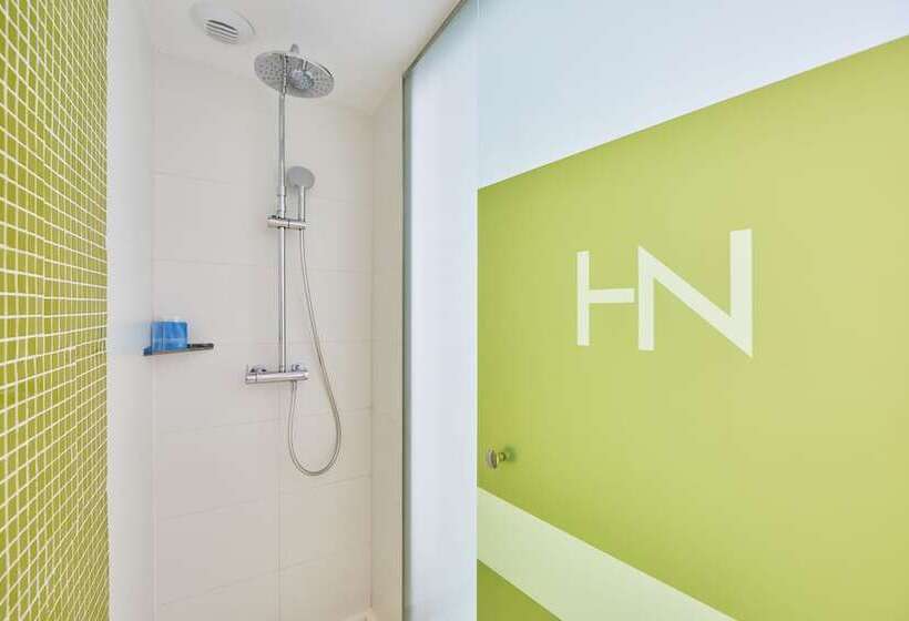 اتاق سوپریور با چشم‌انداز جانبی دریا, Negresco - Adults Only