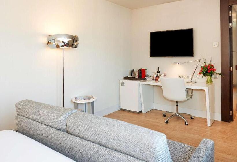 اتاق پرمیوم, NH Collection Barcelona Gran Hotel Calderon