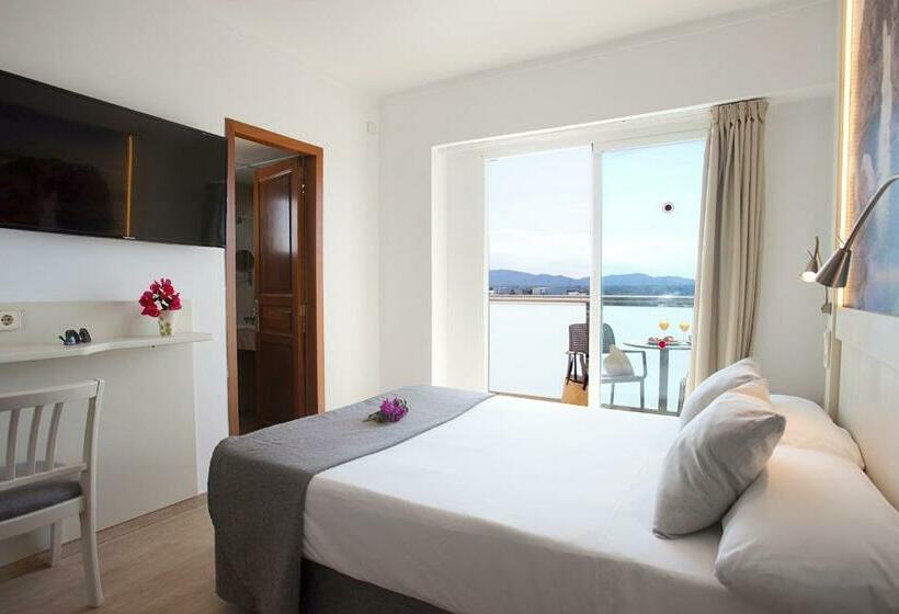 Standard Room with Balcony, Zero Drach del Mar