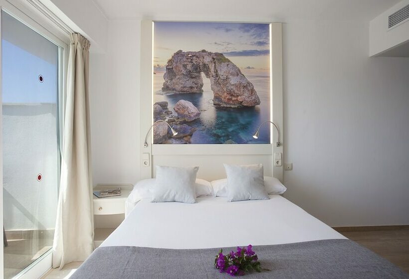 Standard Room with Balcony, Zero Drach del Mar