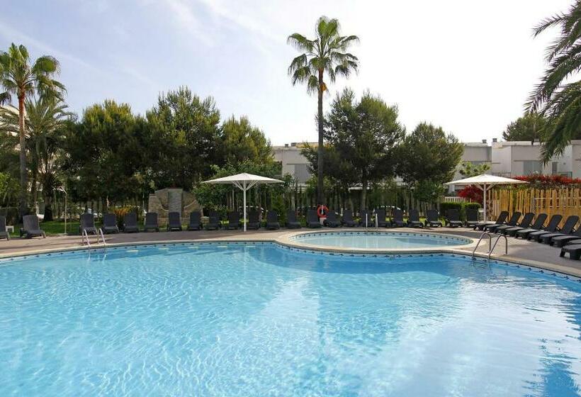 Habitación Estándar Vista Piscina, BG Pamplona