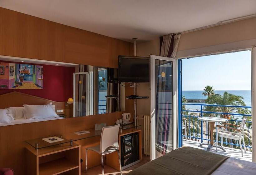 Standard Room Sea View with Balcony, Platjador