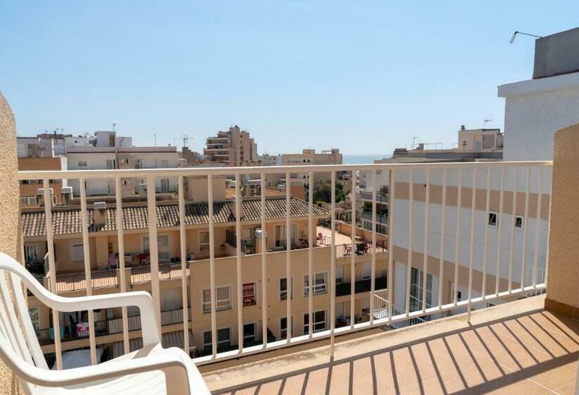 חדר סופריור, Riutort
