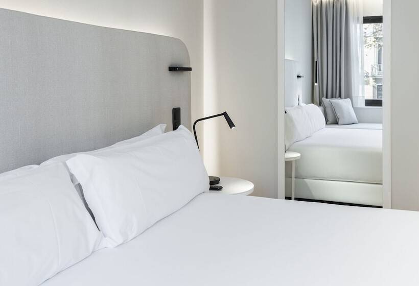 Chambre Standard avec Vues, Royal Ramblas