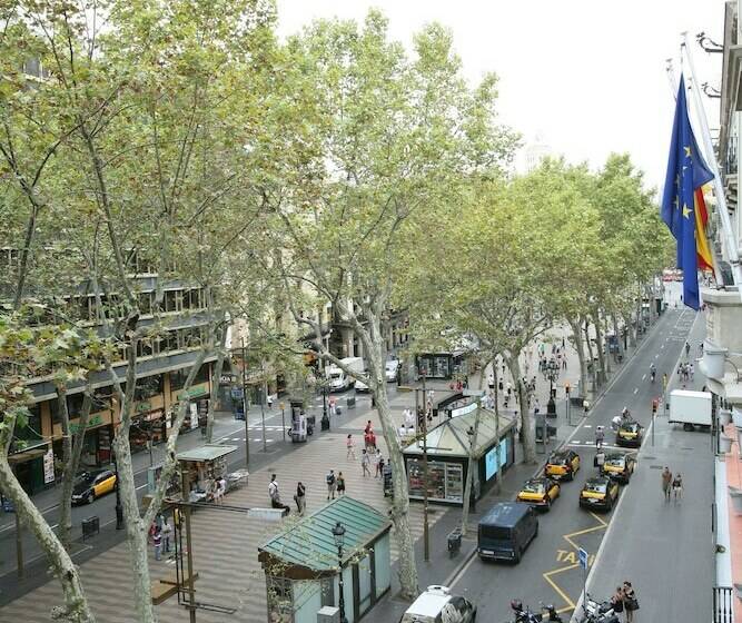 اتاق راحتی, Serhs Rivoli Rambla