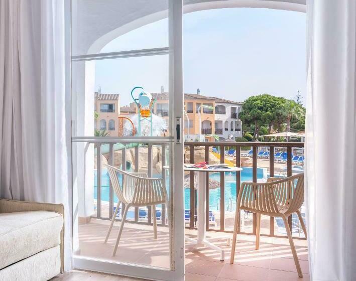 プールビュースタンダードルーム, Sol Falcó Menorca