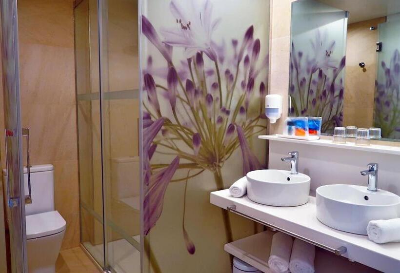 اتاق راحتی سه تخته, Sumus Monteplaya & Spa 4* Sup - Adults Only