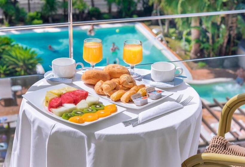 اتاق استاندارد با چشم‌انداز استخر, Sumus Stella & Spa 4* Sup - Adults Recommended