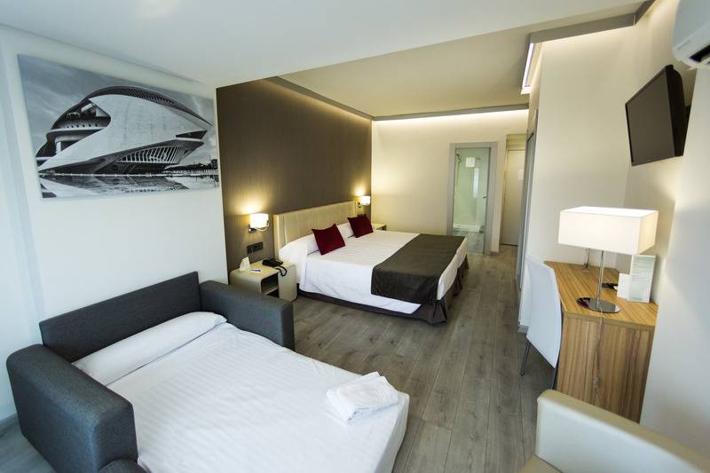 اتاق استاندارد سه نفره, Sweet Hotel Renasa
