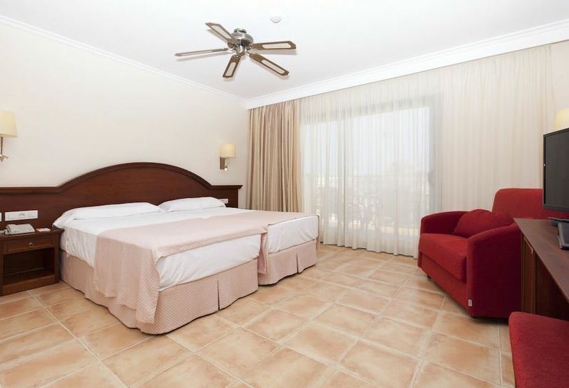 اتاق استاندارد با چشم‌انداز استخر, Valentin Star Menorca - Adults Only