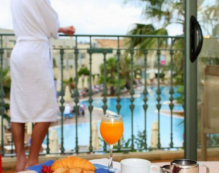 اتاق استاندارد با چشم‌انداز استخر, Valentin Star Menorca - Adults Only