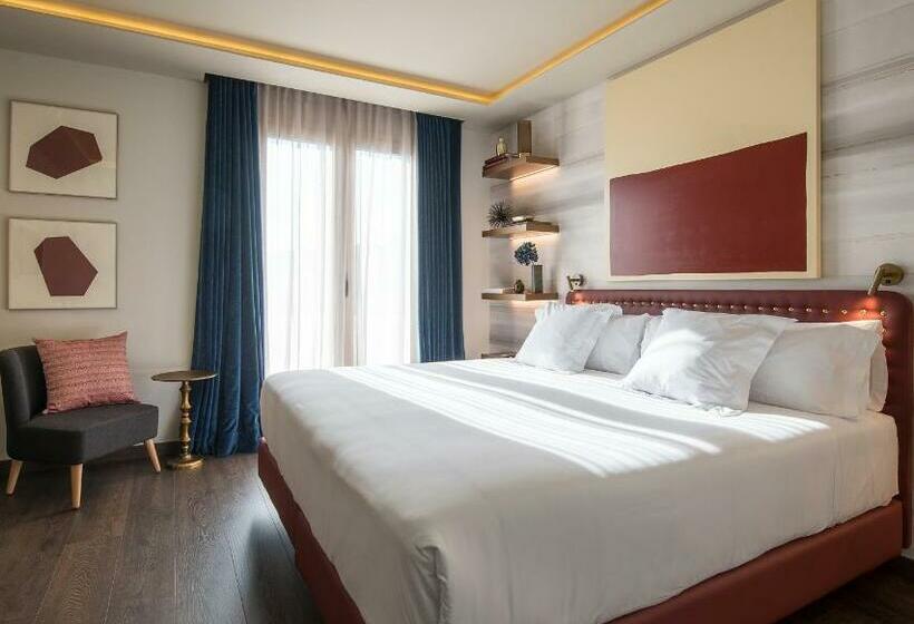 Premium Room, Vincci Mae