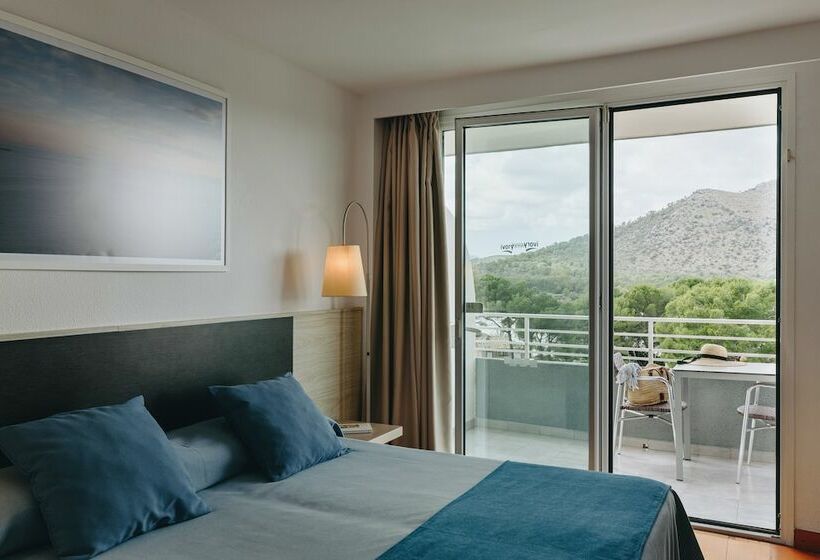 استودیوی استاندارد, Ivory Playa Sports & Spa