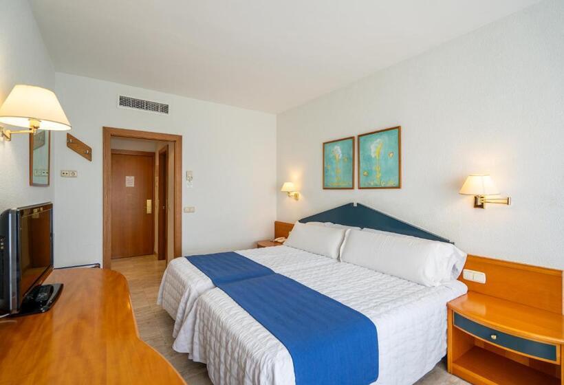 اتاق اساندارد با چشم‌انداز جانبی به دریا, Leman Hotel y Apartamentos
