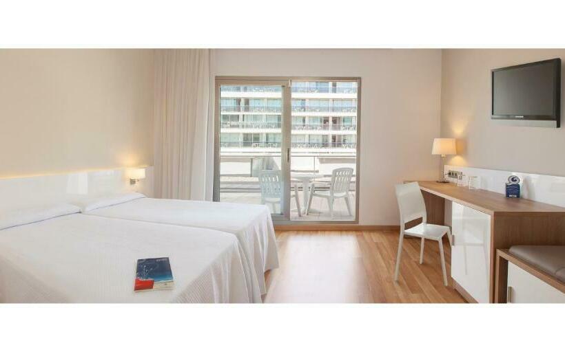 Chambre Standard avec Terrasse, Rh Bayren Hotel & Spa 4* Sup