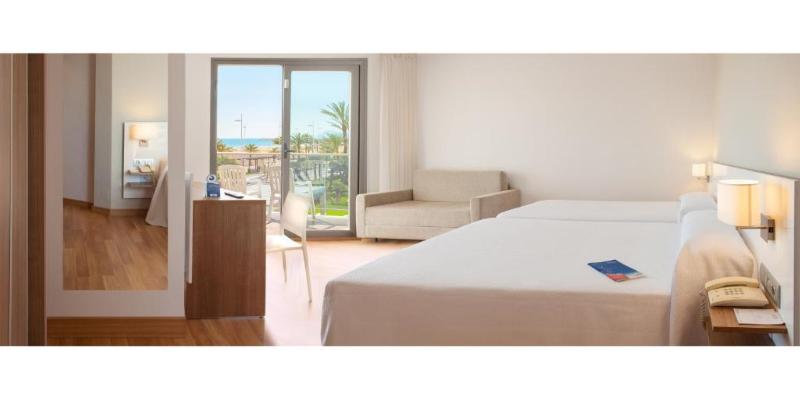 Chambre Standard Vue Mer Latérale, Rh Bayren Hotel & Spa 4* Sup