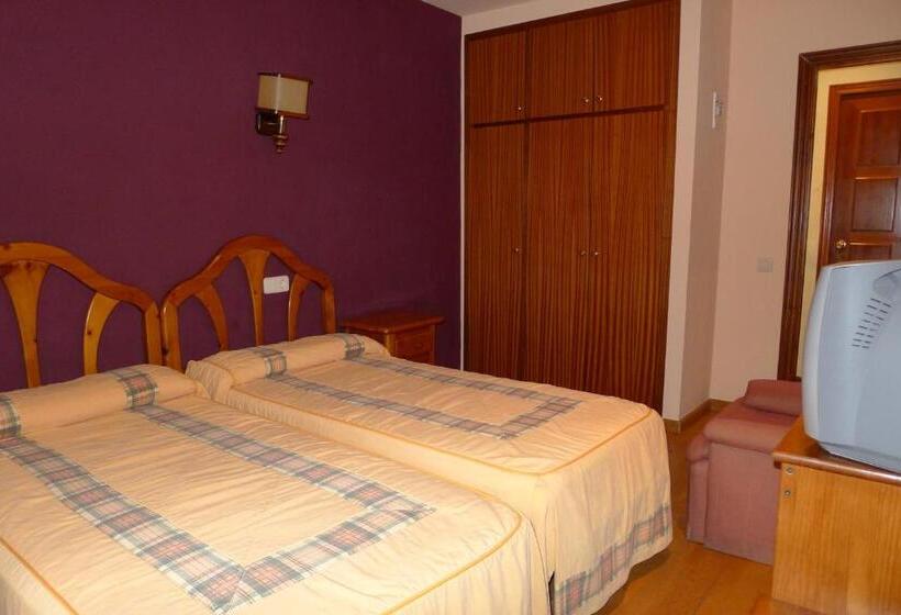 اتاق استاندارد, Aero Hotel Cerdanya Ca L Eudald
