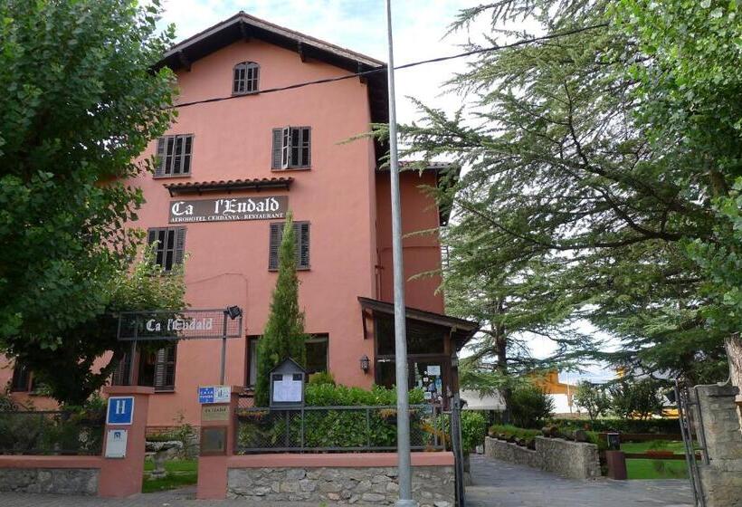 اتاق استاندارد سه نفره, Aero Hotel Cerdanya Ca L Eudald