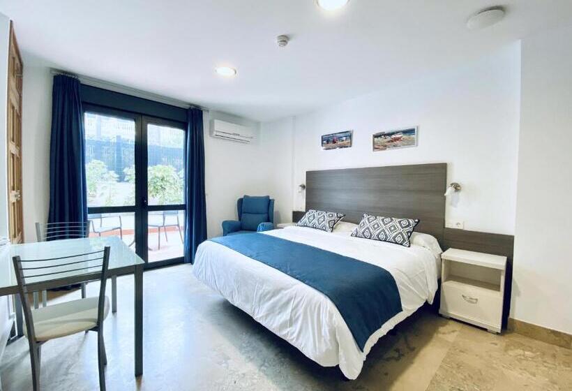 استودیوی استاندارد, Apartamentos Marina Luz