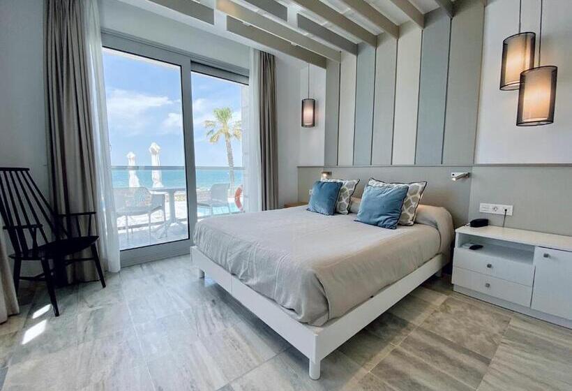 استودیوی استاندارد با چشم‌انداز دریا, Apartamentos Marina Luz