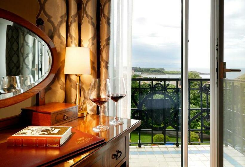 اتاق لوکس, Eurostars Hotel Real