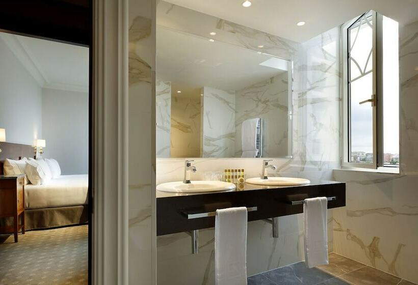 اتاق لوکس, Eurostars Hotel Real