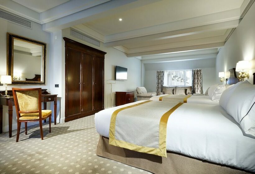 اتاق پرمیوم با چشم‌انداز دریا, Eurostars Hotel Real
