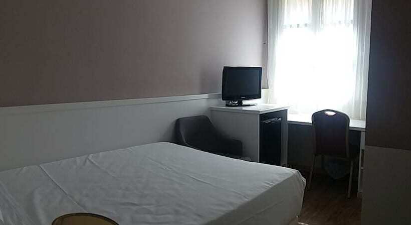 اتاق استاندارد یک نفره, 1881 Hotel Balneario Vichy Catalan