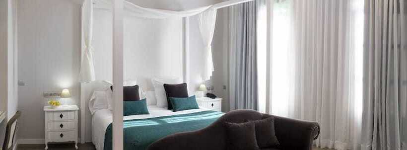 سوییت جونیور, 1881 Hotel Balneario Vichy Catalan