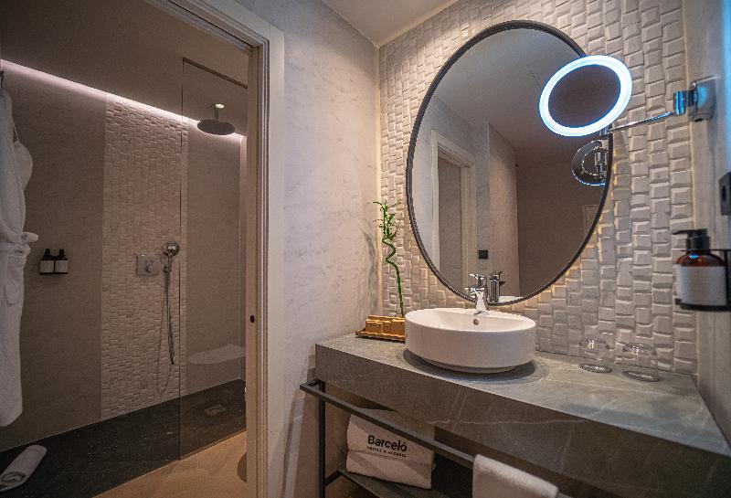 اتاق سوپریور, Barcelo Carmen Granada